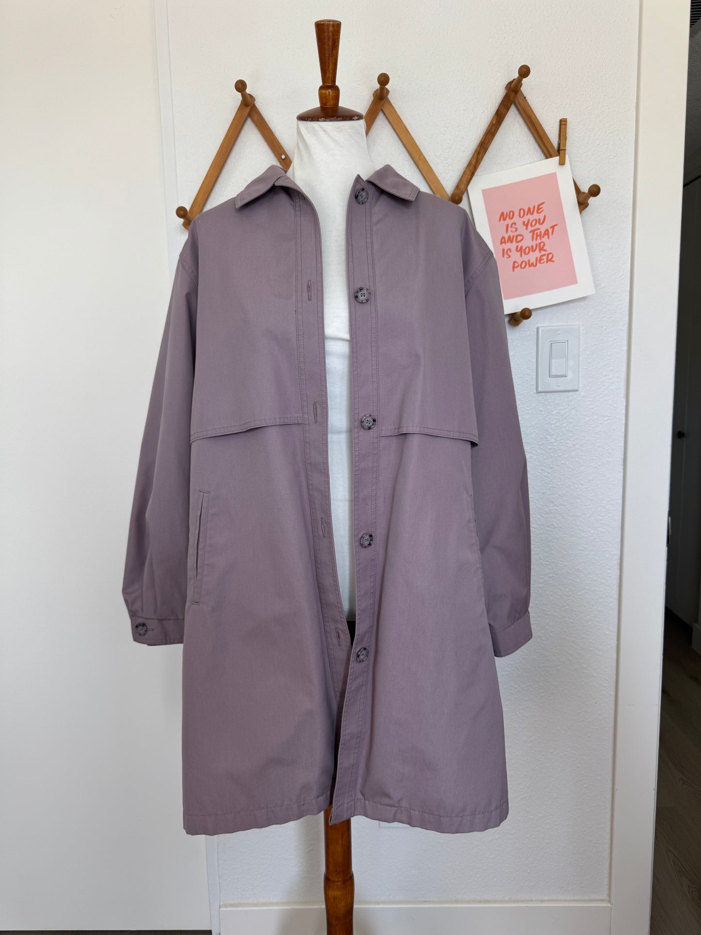 Vintage Lilac Trench Coat (16)