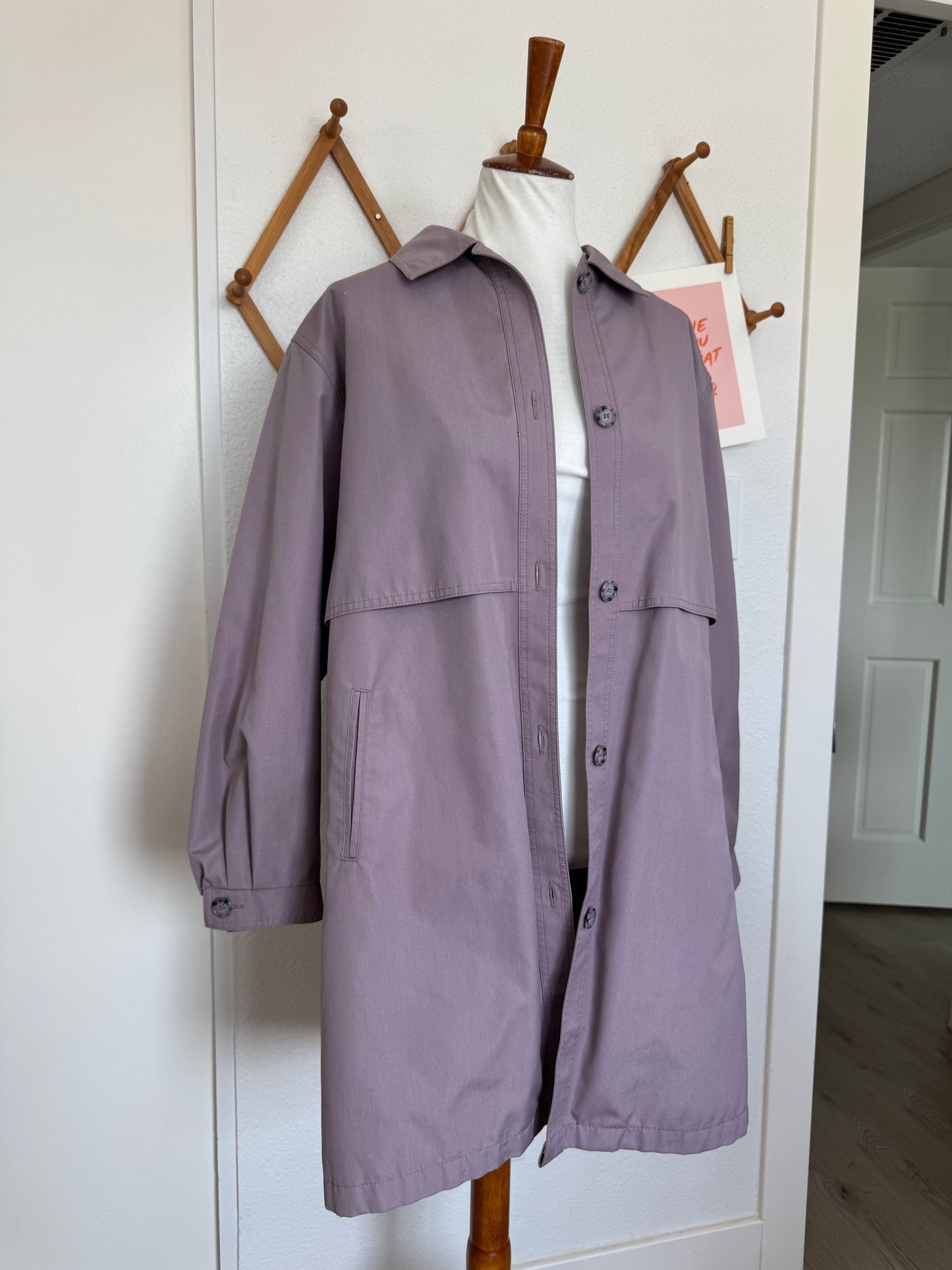 Vintage Lilac Trench Coat (16)