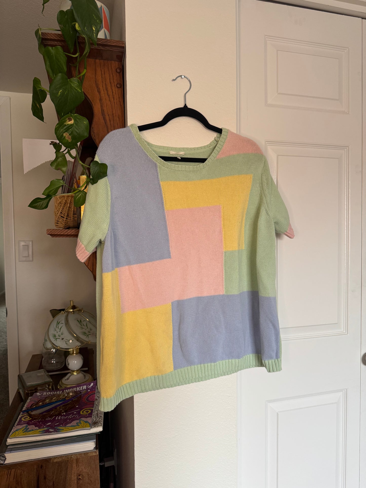 Colorblock Short Sleeve Sweater Shirt (XL)
