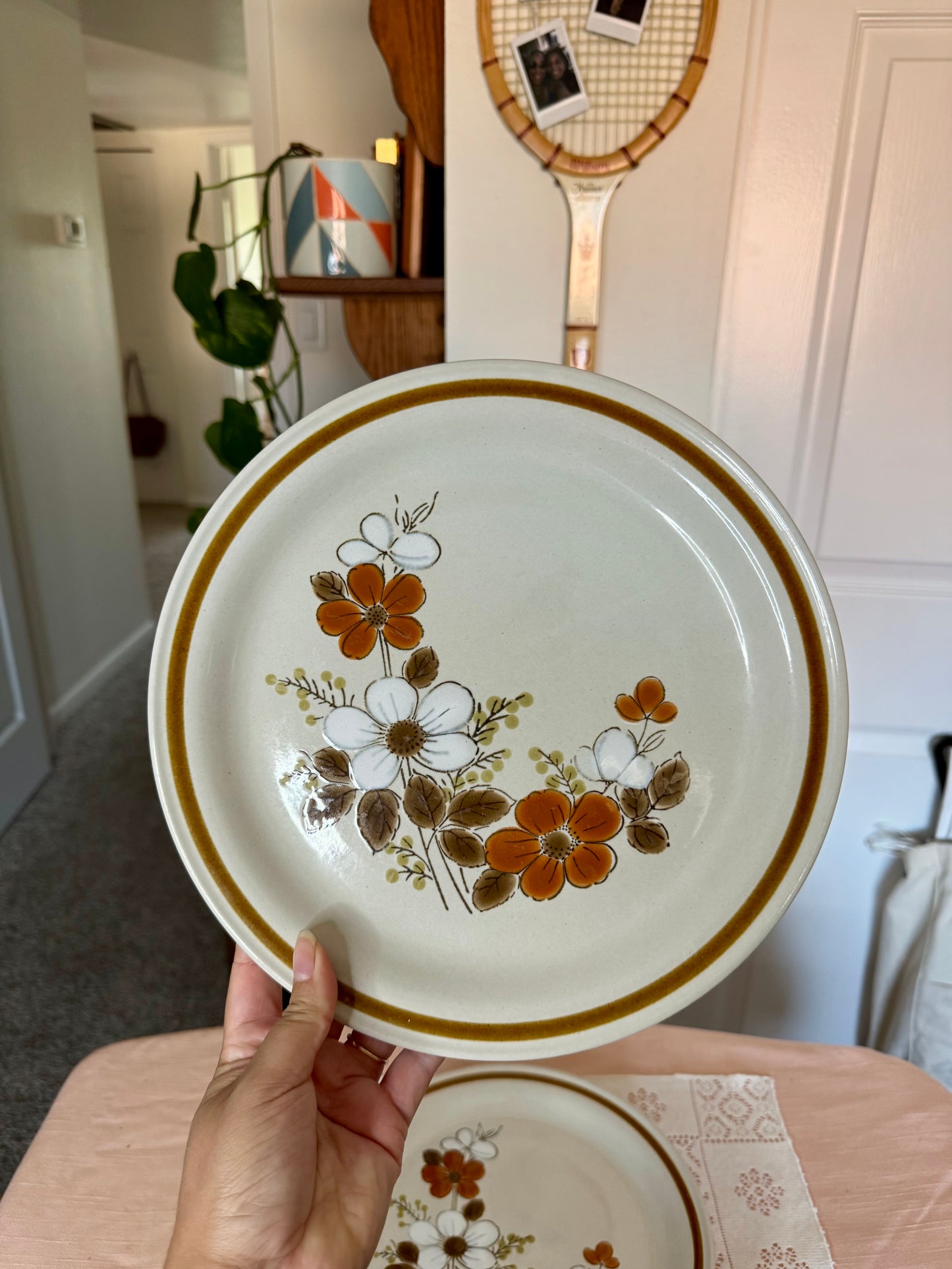 Vintage Highland Florals Collection Dinner Plates, set of 4