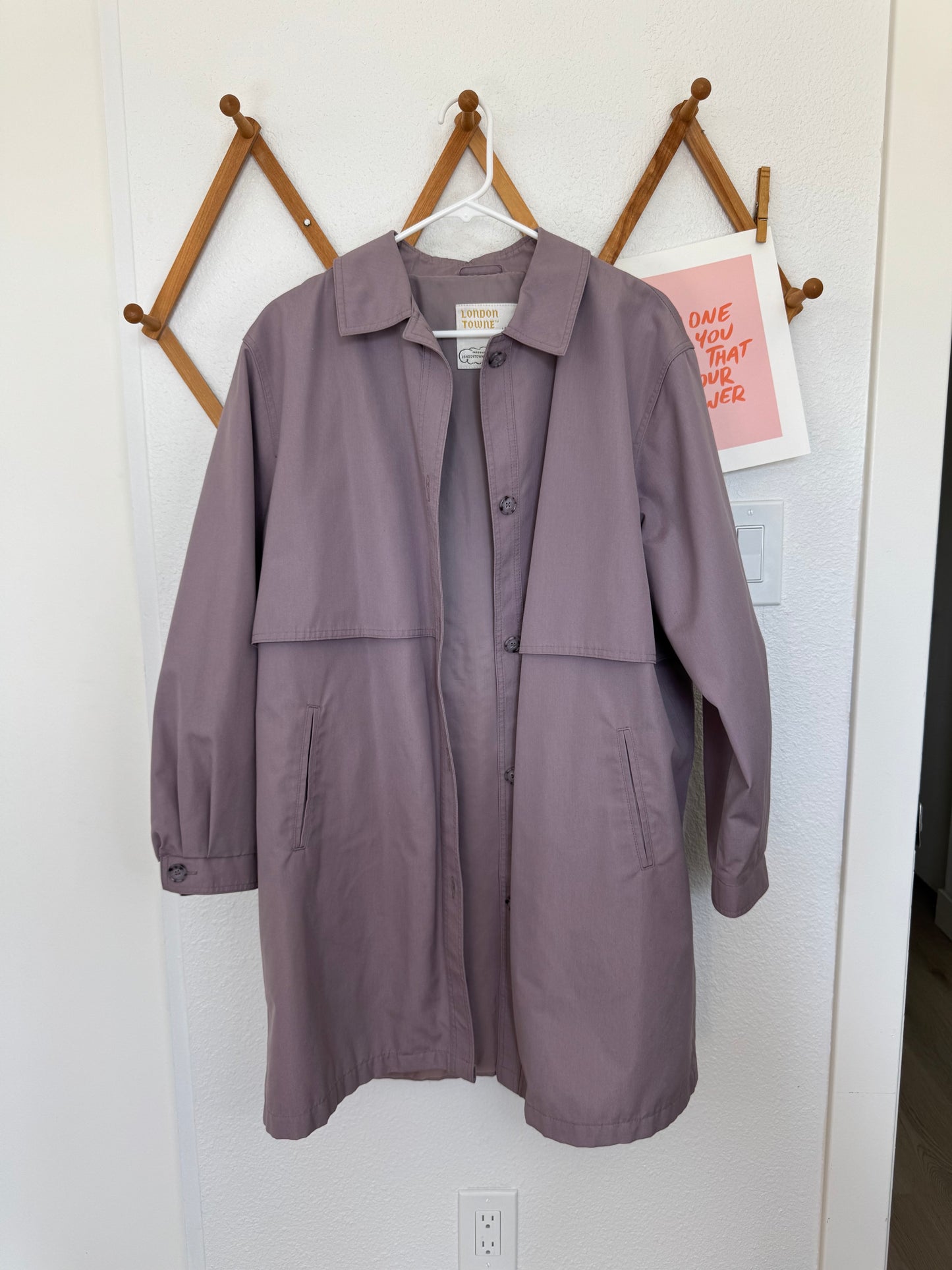 Vintage Lilac Trench Coat (16)