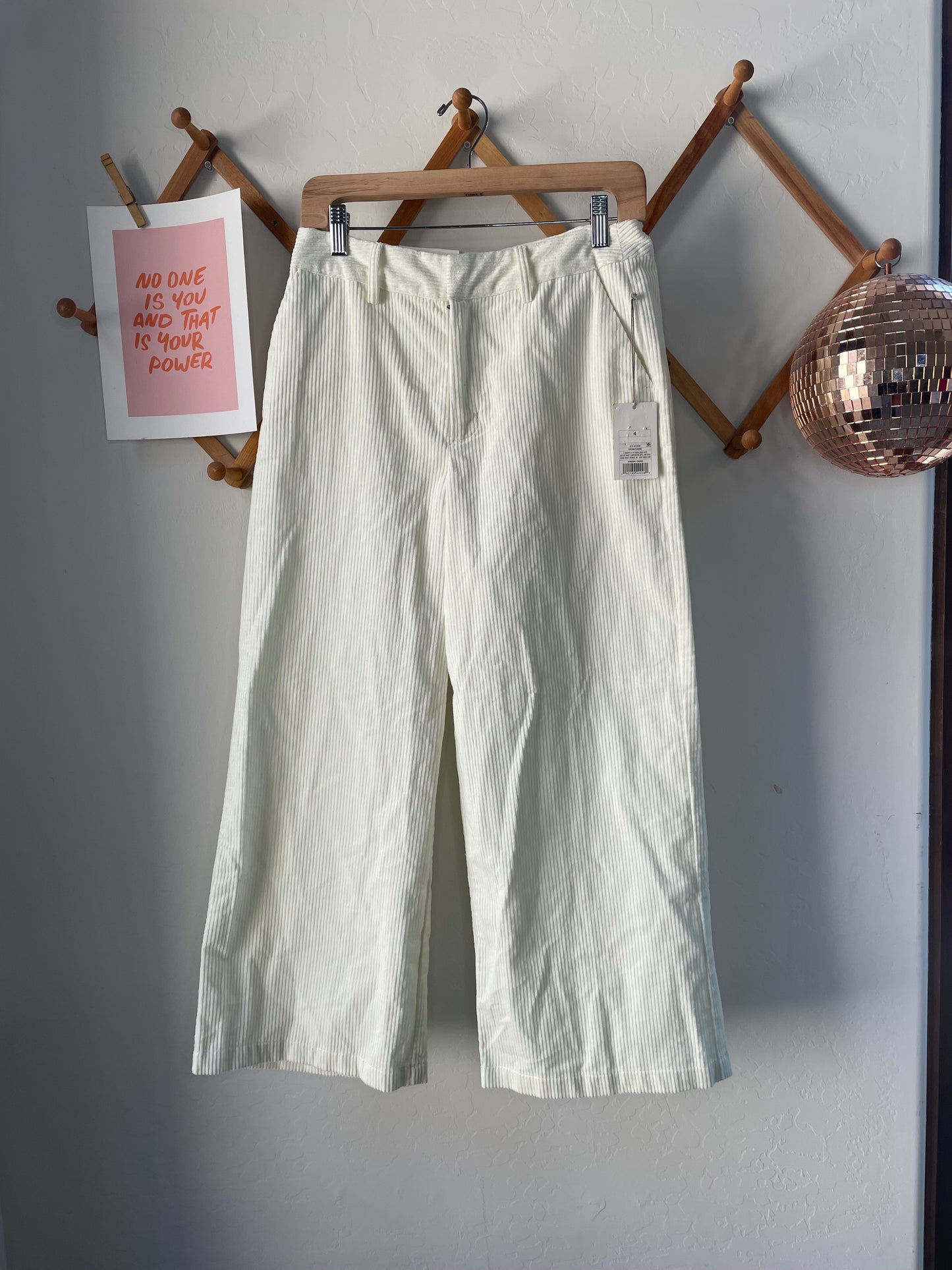 NWT White Wide Leg Corduroy Pants (4R)