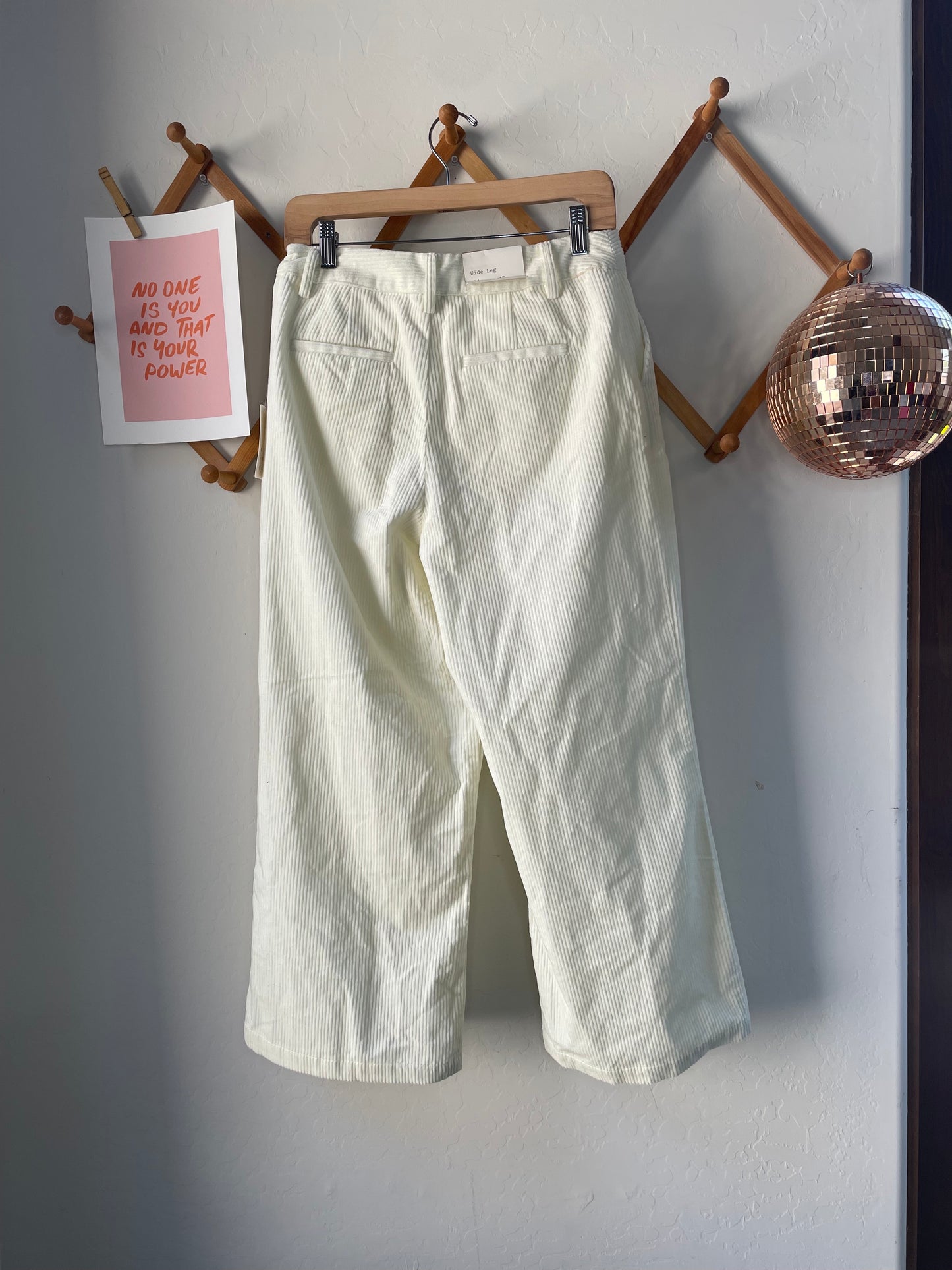 NWT White Wide Leg Corduroy Pants (4R)