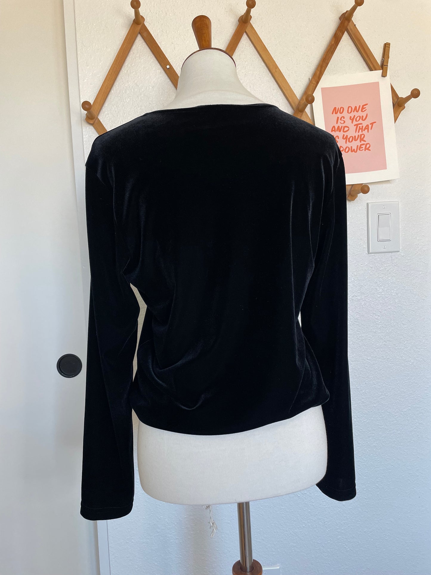 Vintage Black Velvet Top (M)