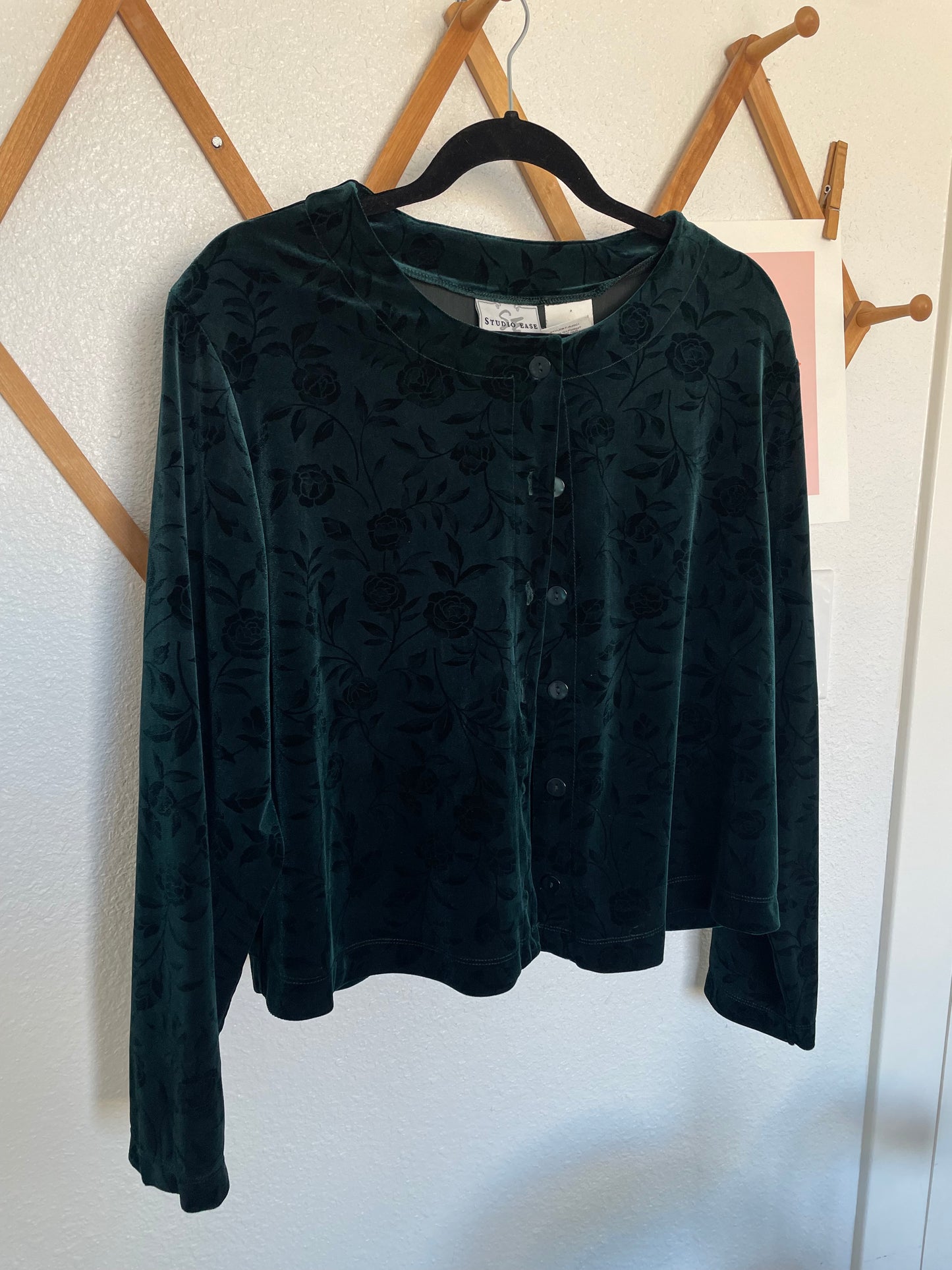 Vintage Green Velvet Floral Cardigan (M)