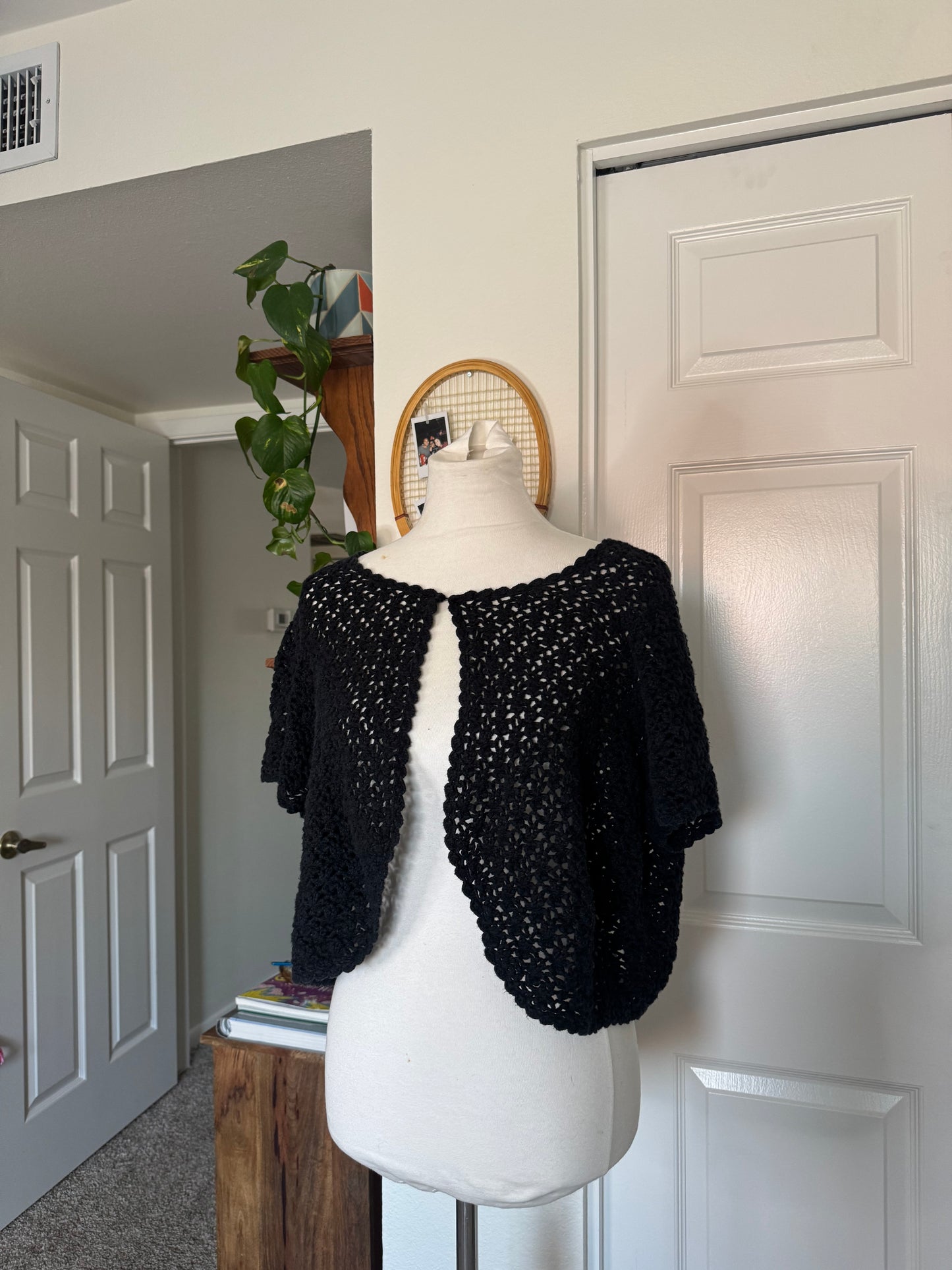 Vintage Black Crochet Cardigan (4X)