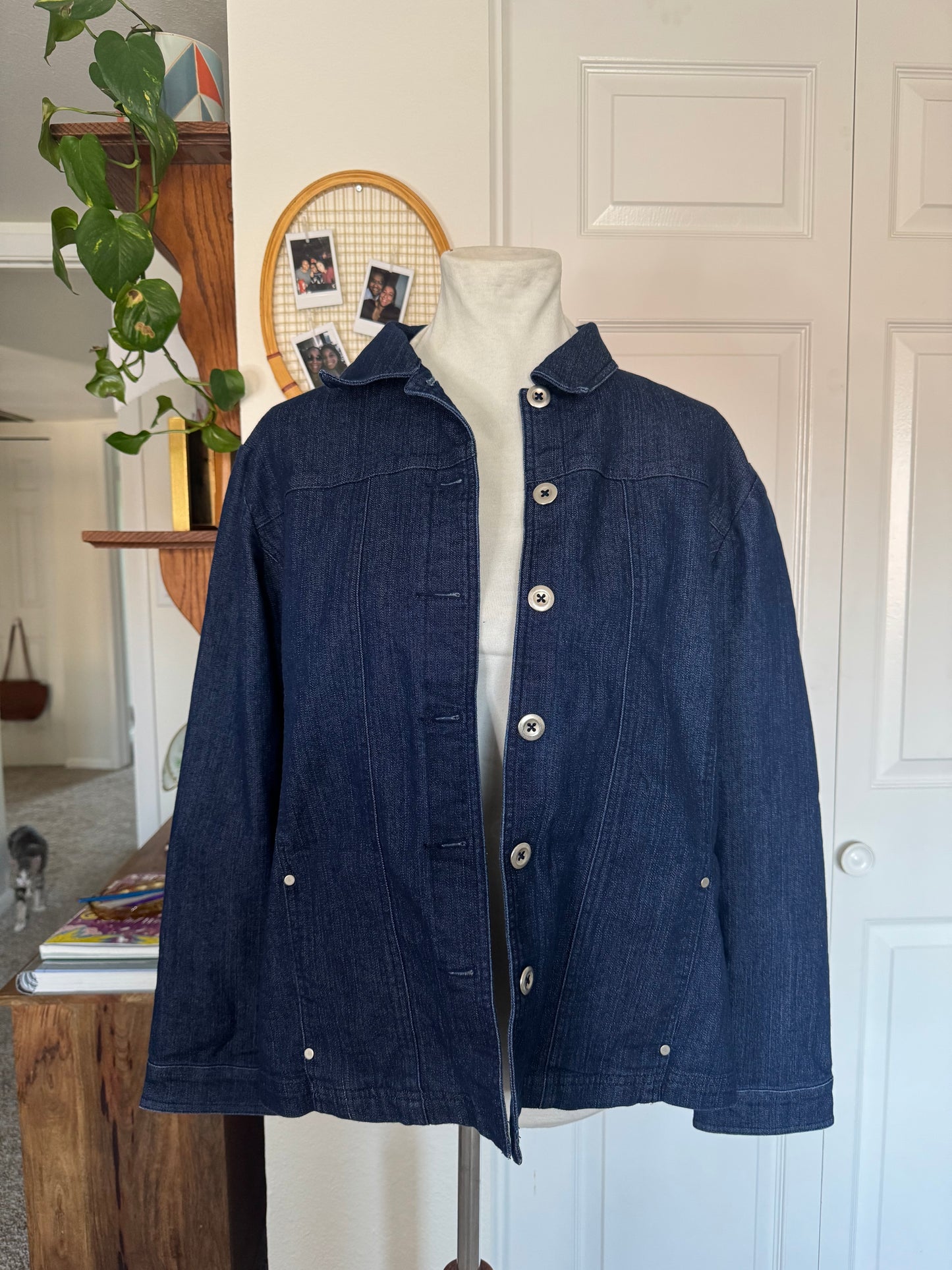 Vintage Dark Wash Denim Jacket (12)