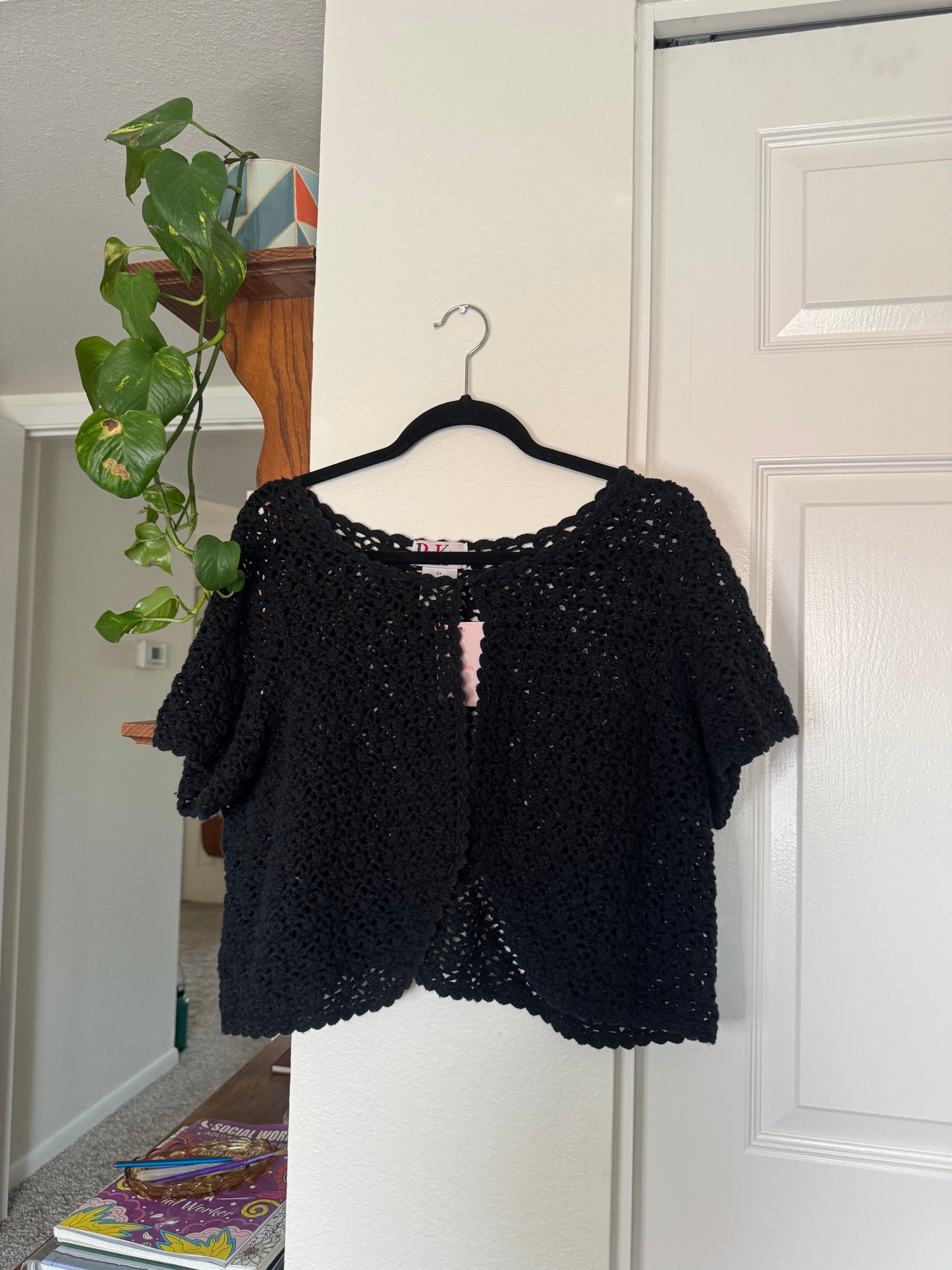 Vintage Black Crochet Cardigan (4X)