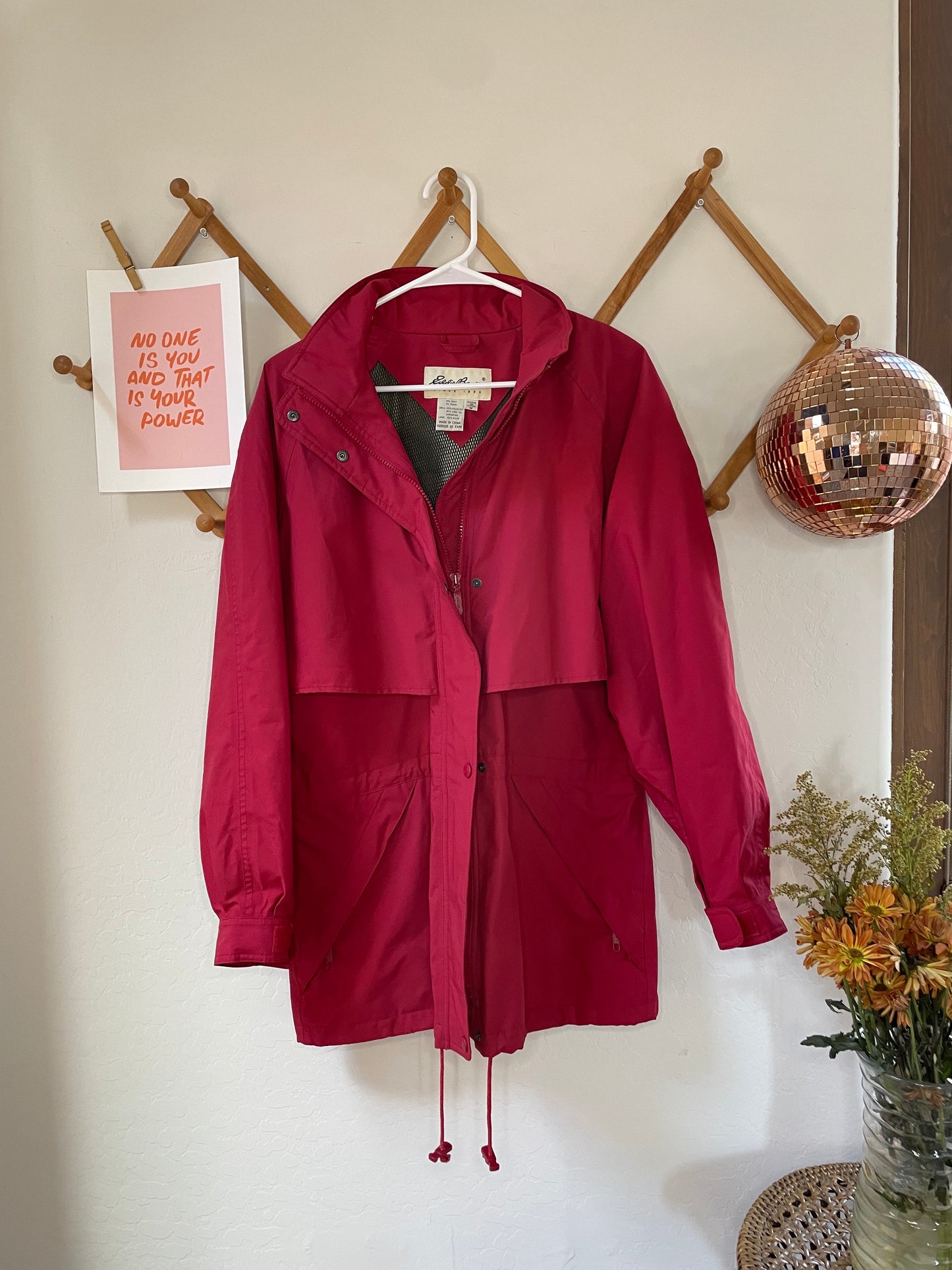 Vintage Eddie Bauer Red Windbreaker (M)